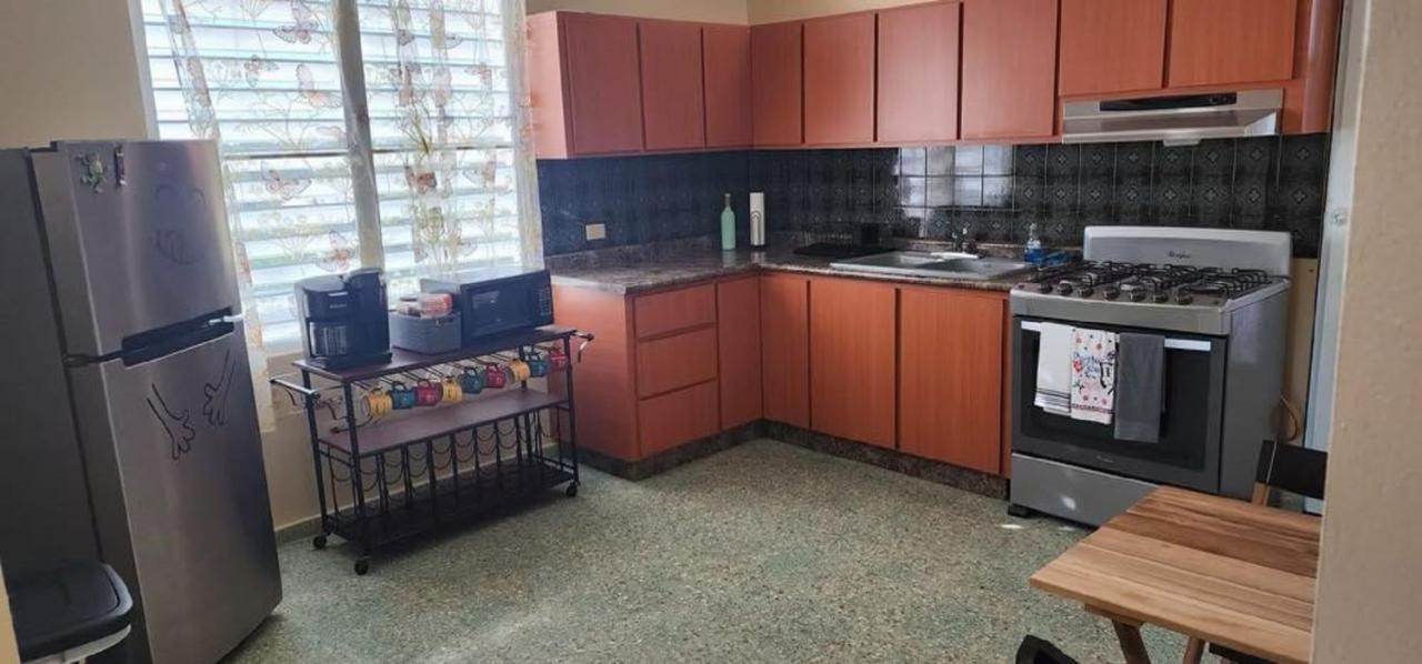 Bright 2Br In Aguadilla 7 Mins To Beaches 2Nd Floor Retreat Camaceyes 外观 照片