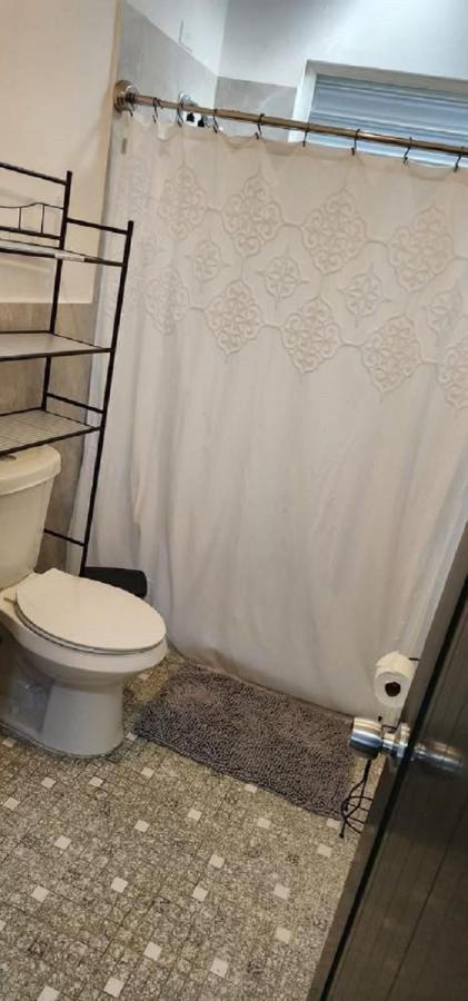 Bright 2Br In Aguadilla 7 Mins To Beaches 2Nd Floor Retreat Camaceyes 外观 照片
