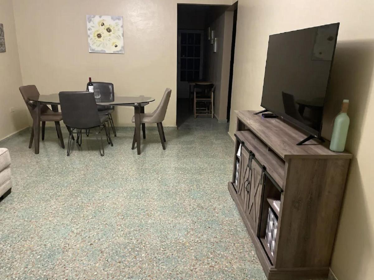 Bright 2Br In Aguadilla 7 Mins To Beaches 2Nd Floor Retreat Camaceyes 外观 照片